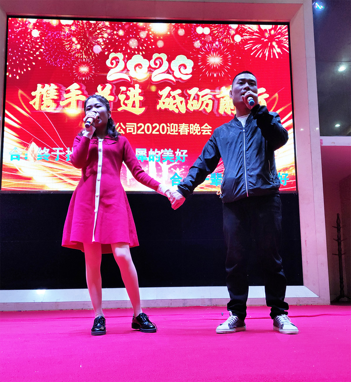 榴莲视频污下载安装冲压厂-小酒窝
